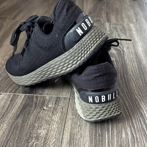 NOBULL Black Athletic Shoes - Picture 2 of 4